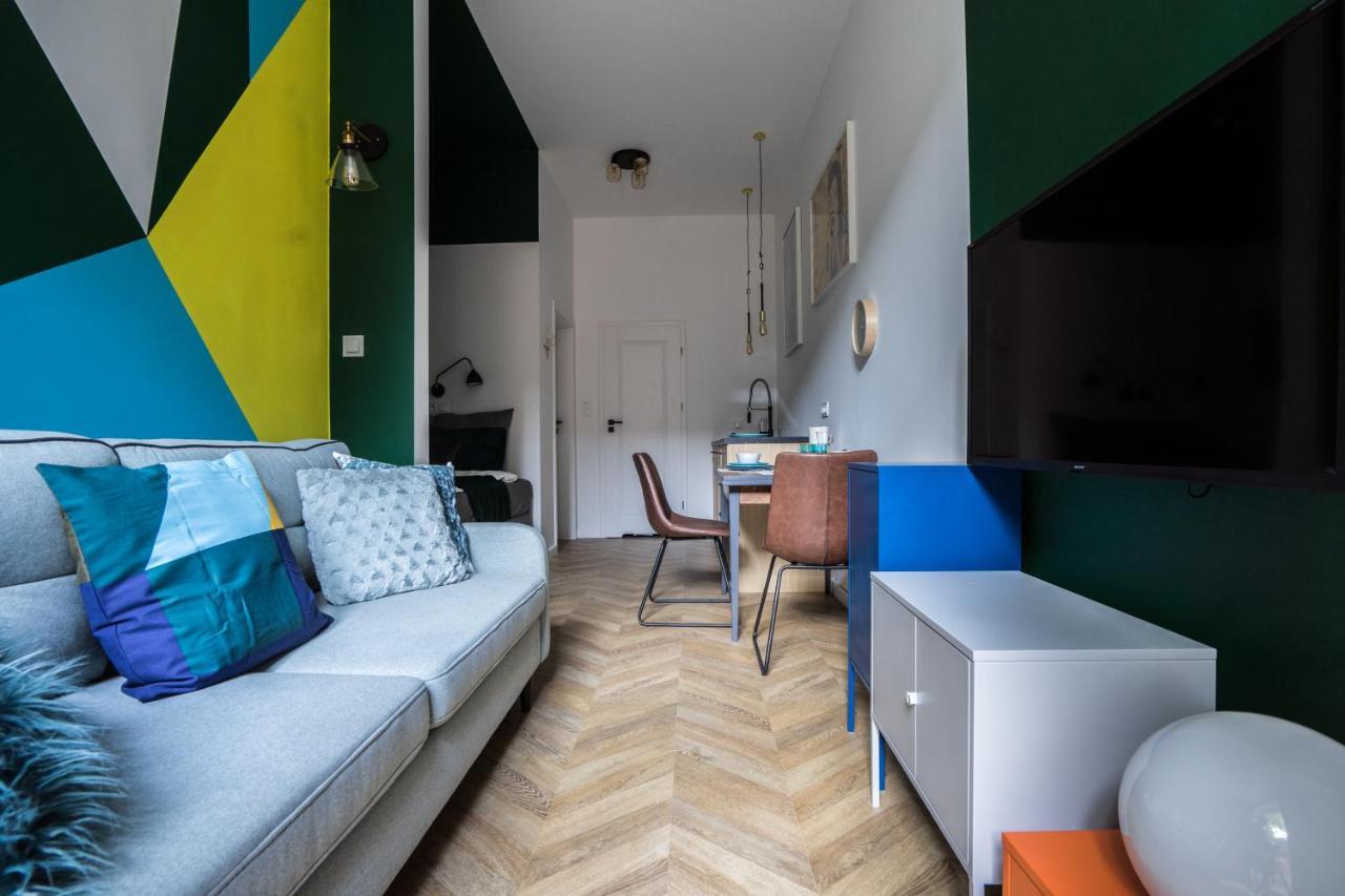 Apartment Zamkniete-stylish In Modern Building - Praga - 10min To Old Town - Z14